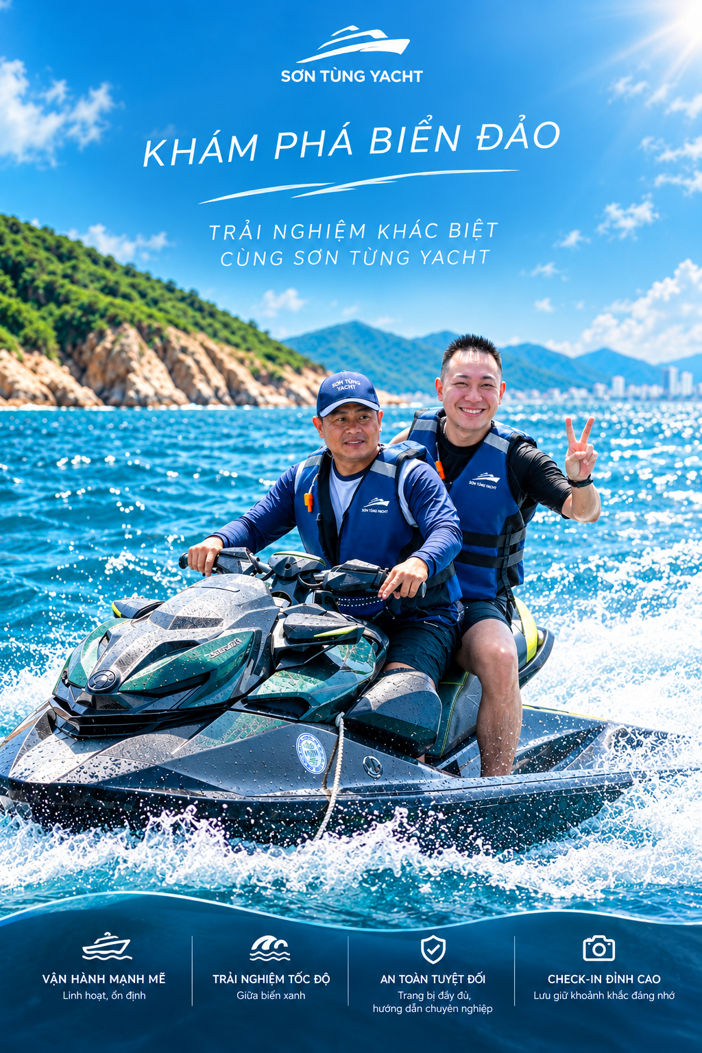 Du thuyền catamaran Sơn Tùng Yacht giương buồm trên vịnh biển